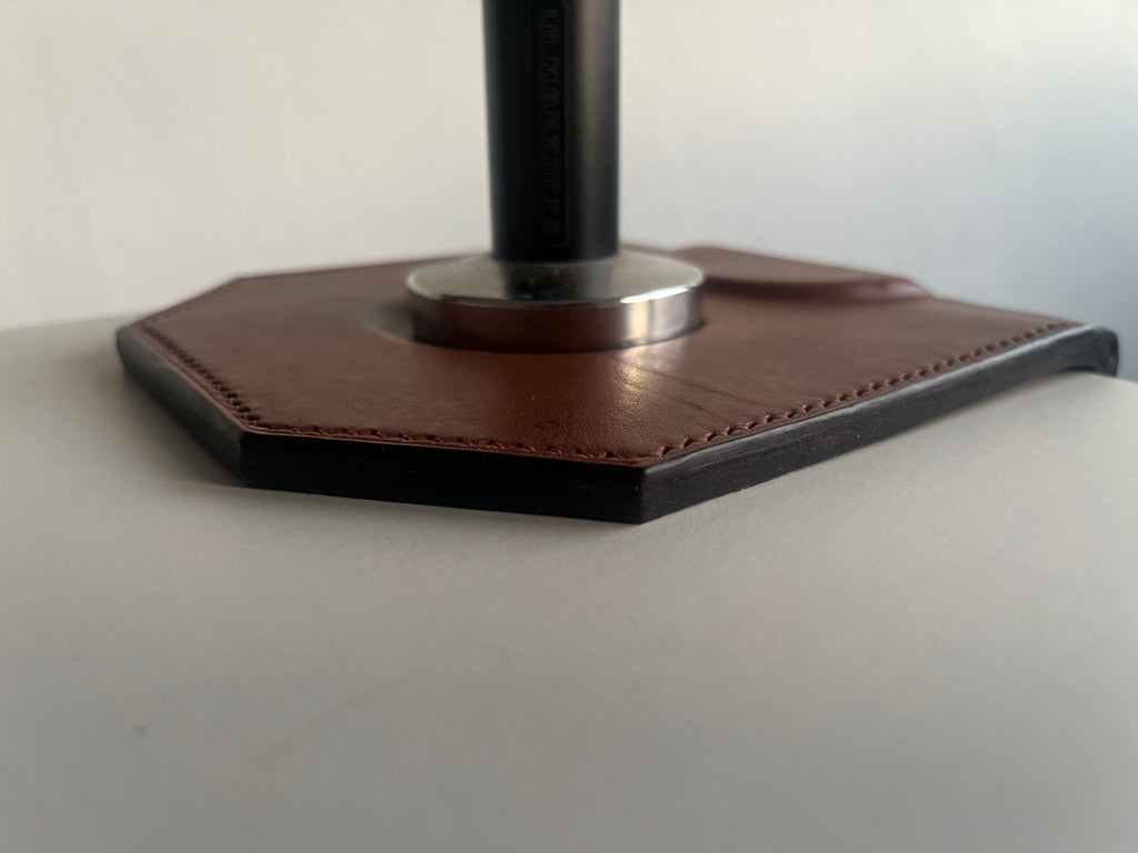 Corner Tamping Mat - Cognac