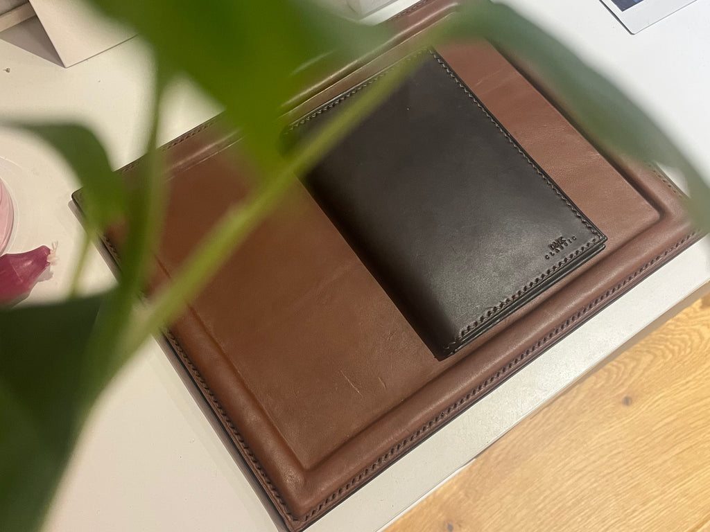 The Classic V. Tray S