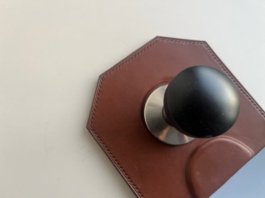 Corner Tamping Mat - Cognac